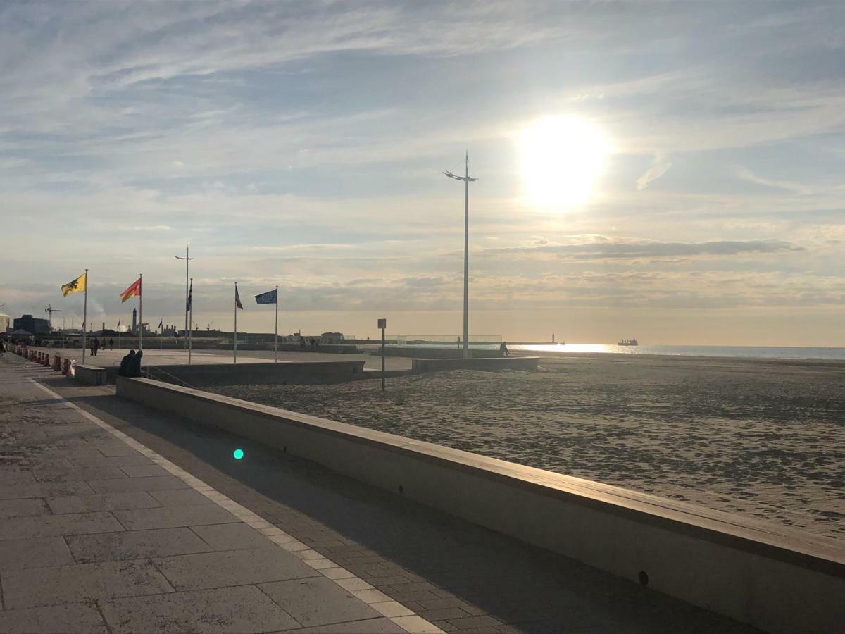 Une Escapade Tranquille, Proche De La Plage ! Dunkirk Eksteriør bilde
